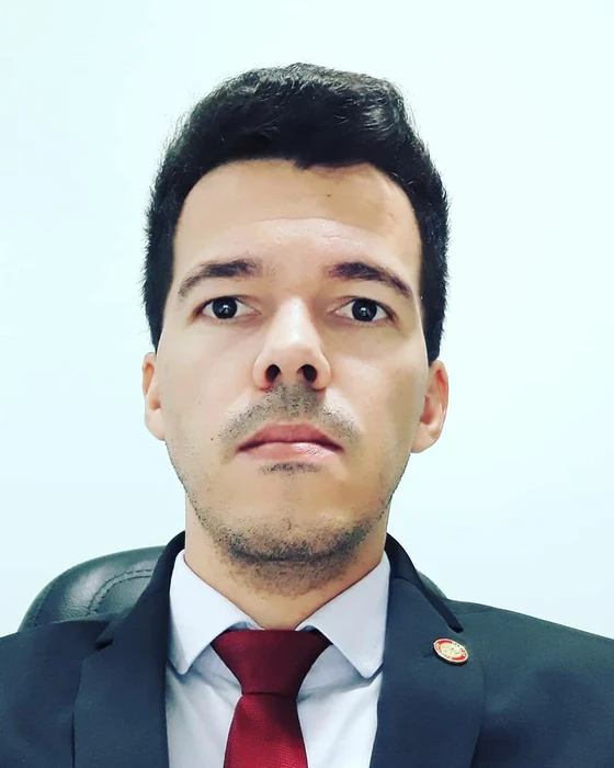 Jonas Oliveira Machado, advogado inscrito na OAB/DF sob o nº 56.061